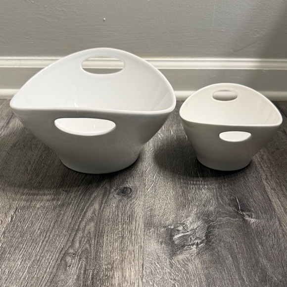 White Ceramic Serving Bowls Set - Picture 5 of 5